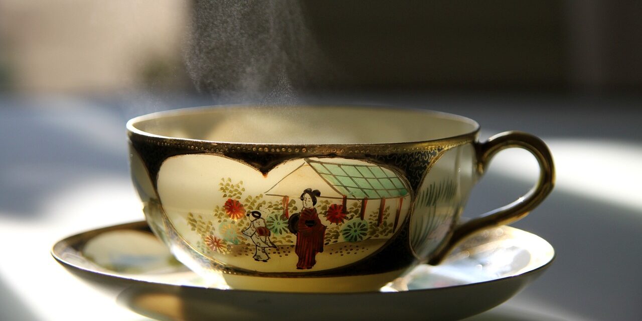 Как избавиться от осенней хандры: пейте тёплые напитки